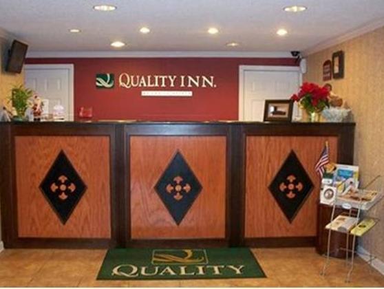 Rodeway Inn 2*